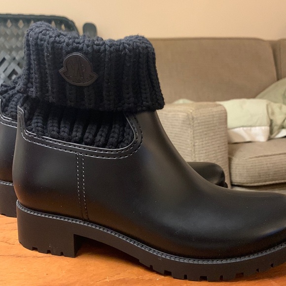 MONCLER GINETTE BLACK RUBBER AND KNIT LUG SOLE BOOTS - Picture 1 of 13
